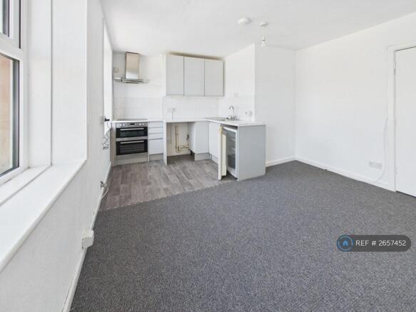 Open Plan Kitchen & Living
