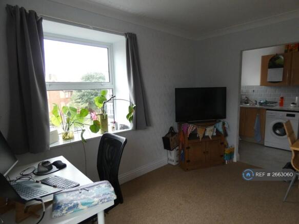 Lounge - Westerly Aspect