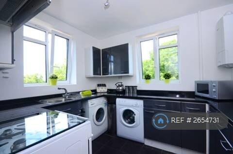 Kitchen - Now Has a Dishwasher Too