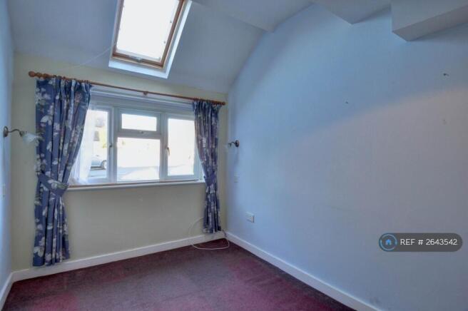 Downstairs Ensuite Bedroom