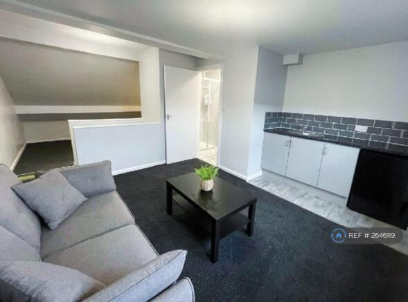 Own Lounge/Kitchenette