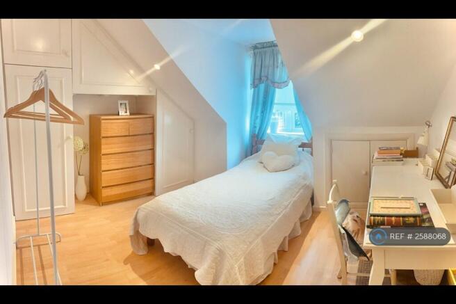 Extra Large Room With Built In Storage