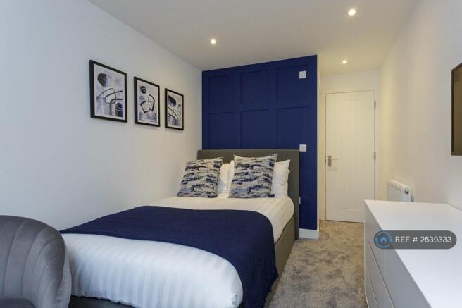 Lovely Decor - Bedroom 2