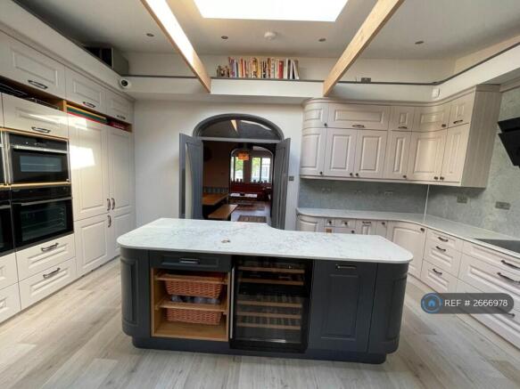 Kitchen (2/3) (Shared)