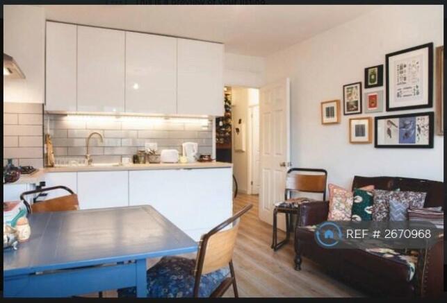 Lounge & Kitchen