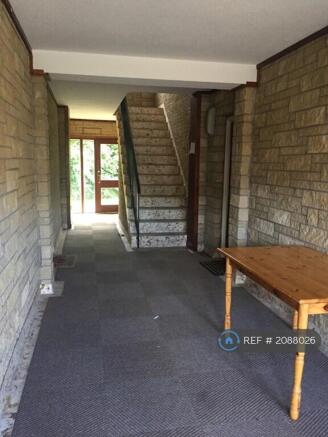 Shared Entrance / Stairwell