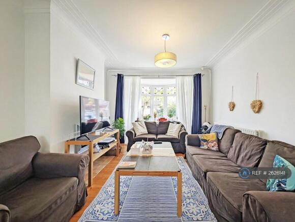 Front Lounge 1