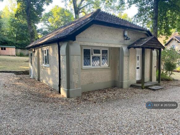 Detached 1 Bed Annex