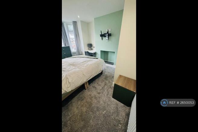 Bedroom 1 - Couples Double Room