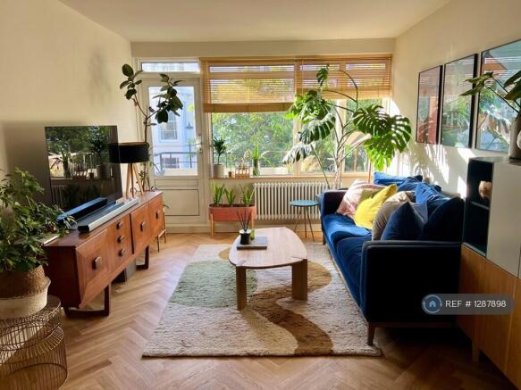 Lounge With View To Gloucester Walk