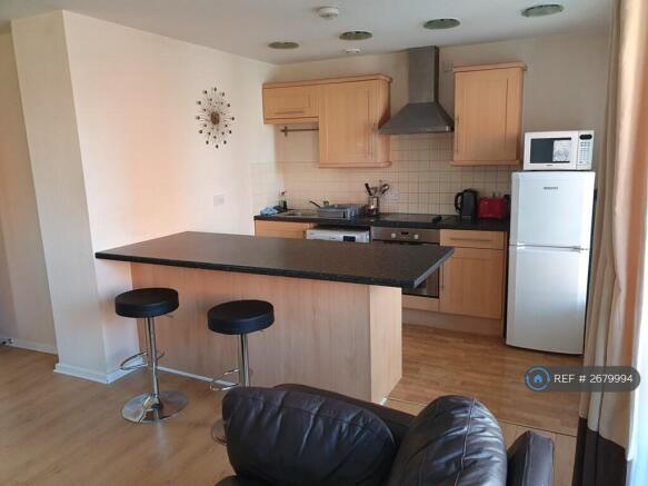 Living Room & Kitchen 2