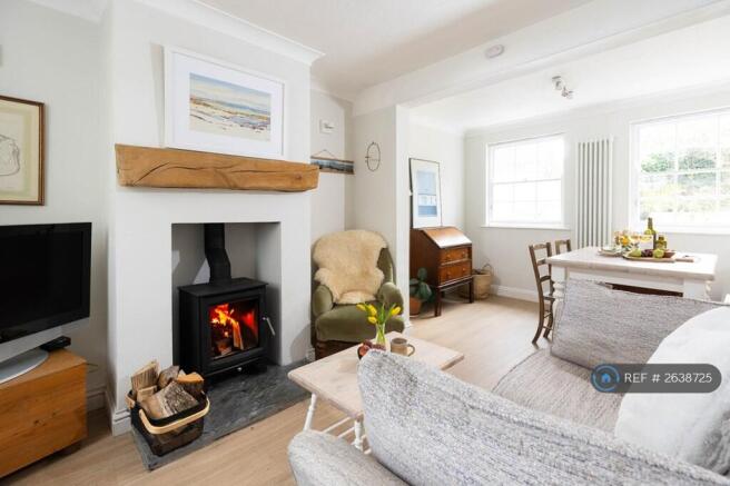 Sitting/ Dining Room