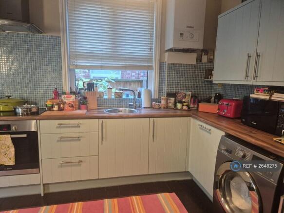 Full Appliances, Ample Counter Space