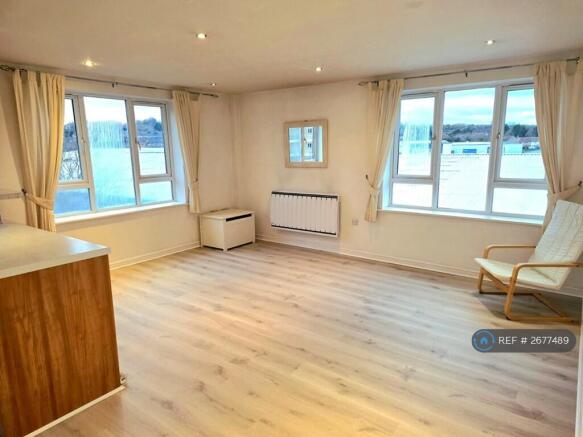 Openplan Lounge & Kitchen