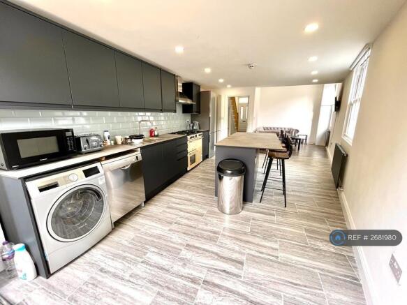 Large Shared Kitchen With An Island