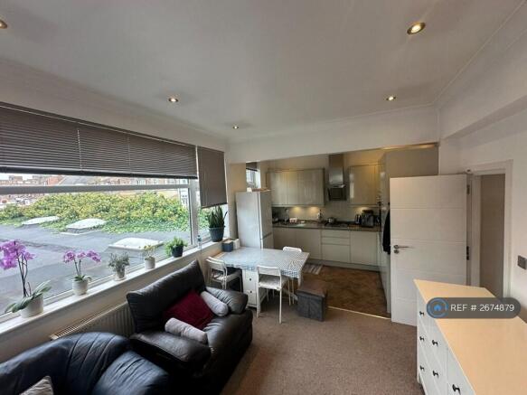 Living Room / Kitchen