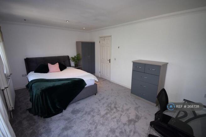 Middle Floor Bedroom