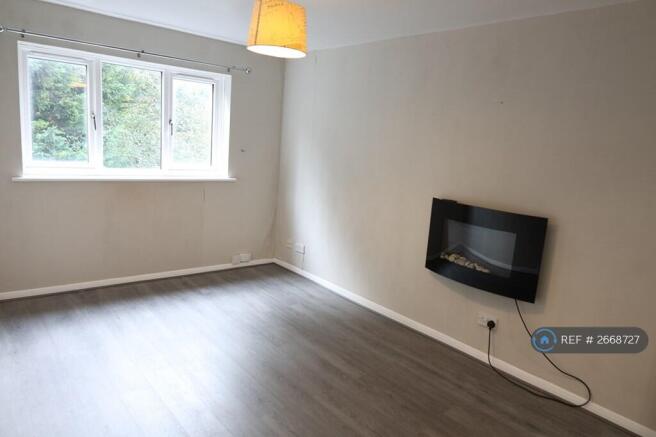 Light & Spacious Living Area