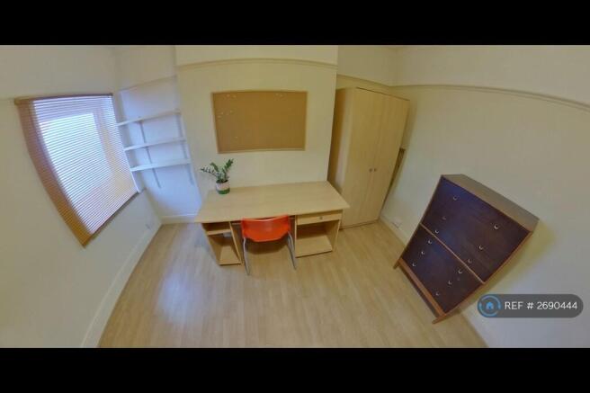 Bed 2 - Side View (360)