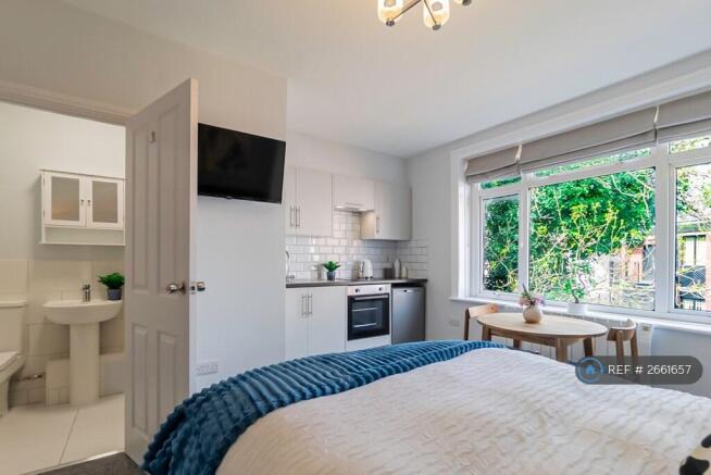 Kitchenette And Ensuite