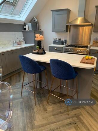 Open Plan Living Room/Kitchen