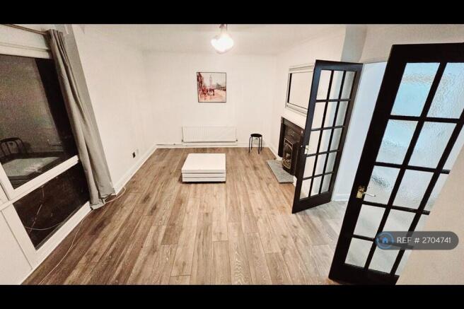 Reception - Oposite Angle