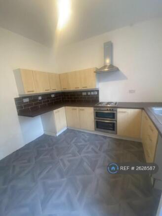 Large Eat In Kitchen 