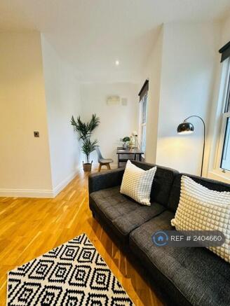 Kitchen / Living Room