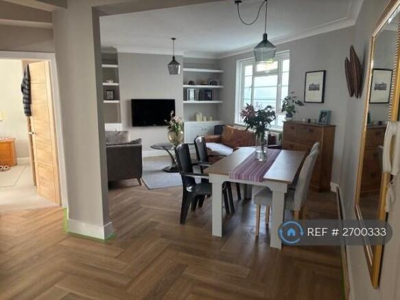 Lounge / Dining Room