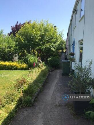 Pedestrian Lane The Cottage Is On