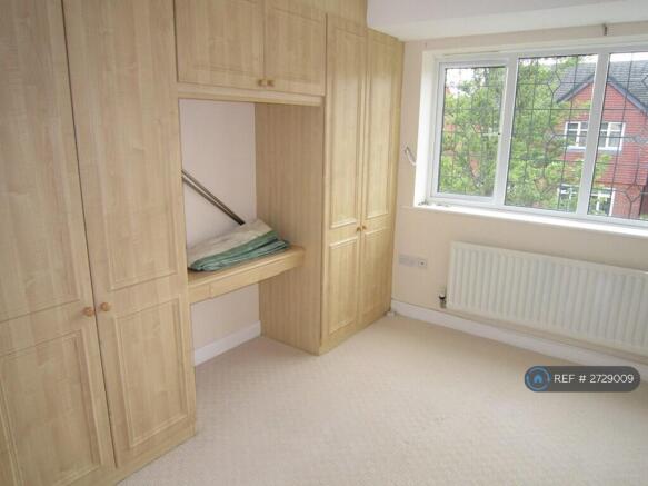 Fitted Wardrobes In 2 Bedrooms