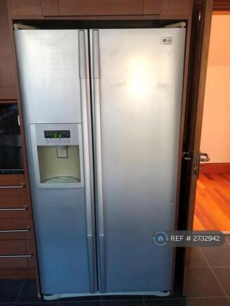 Large Fridge Freezer With Ice Maker
