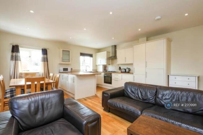 Open Plan Lounge, Dining, Kitchen