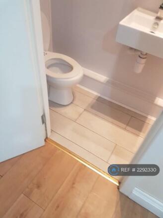 Double Room Bathroom