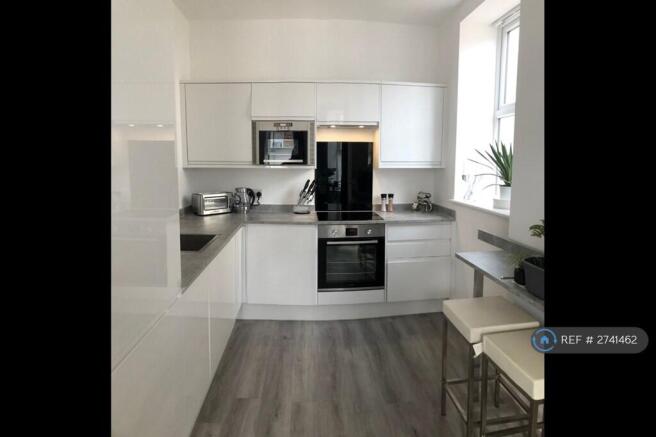 Kitchen With Breakfast Bar