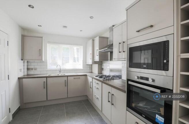High Spec Kitchen With Appliances Under Warranty