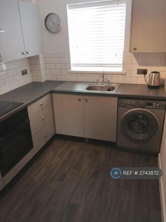 Modern Kitchen Including Washing Machine