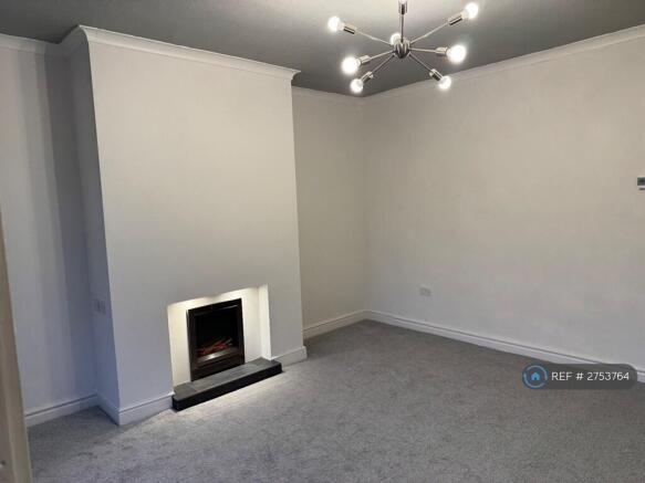 Lounge (Dimmable Chandelier & Underlit Fireplace)