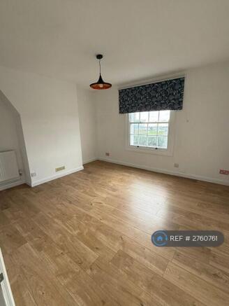 Upstairs Double Bedroom