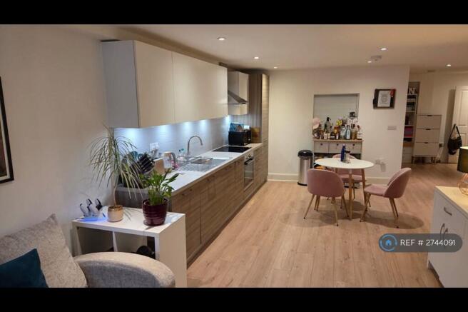 Kitchen (Open Plan)