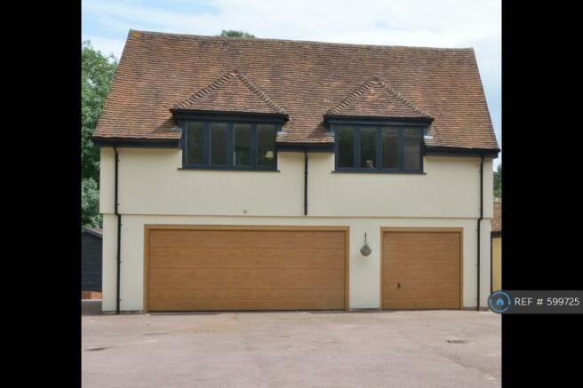 2 Bedroom Detached House To Rent In The Pangbourne Reading Rg8 Rg8