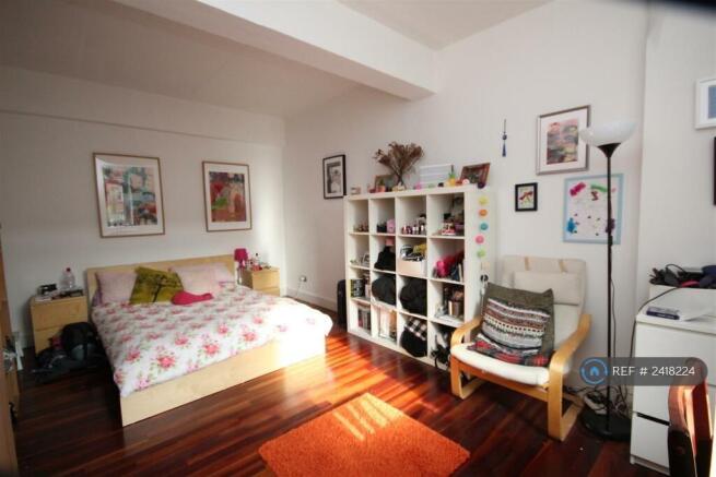 Large Bedroom