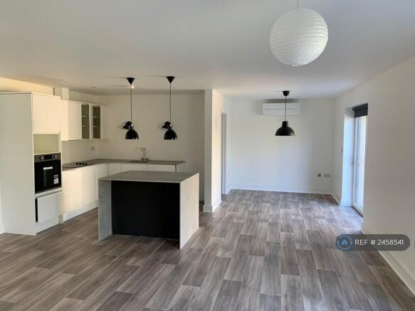 Open Plan Kitchen/Dining Area