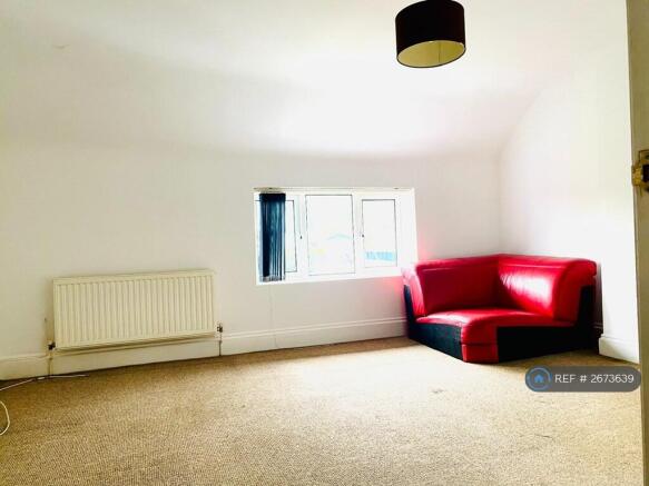 Master Dbl Bedroom Upper Floor