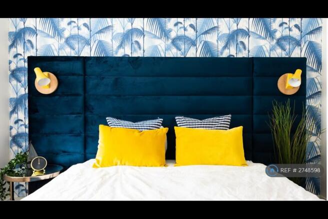 Bedroom - 32 Inch Tv - Double Black Out Blinds