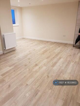 Living Room / Kitchen