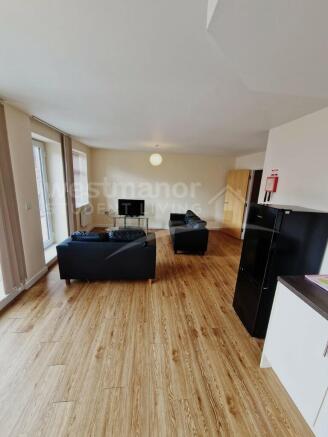 FLAT 17