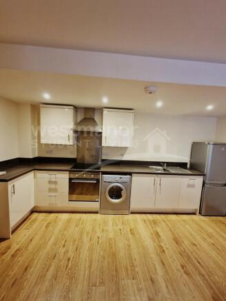 FLAT 10