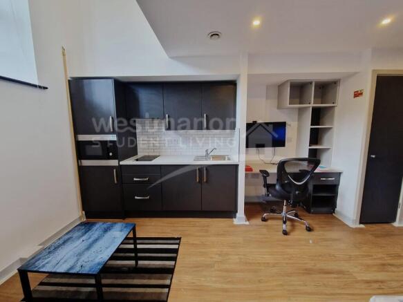 FLAT 3