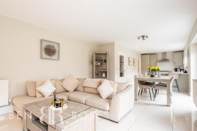 Kitchen/Diner/Family Room